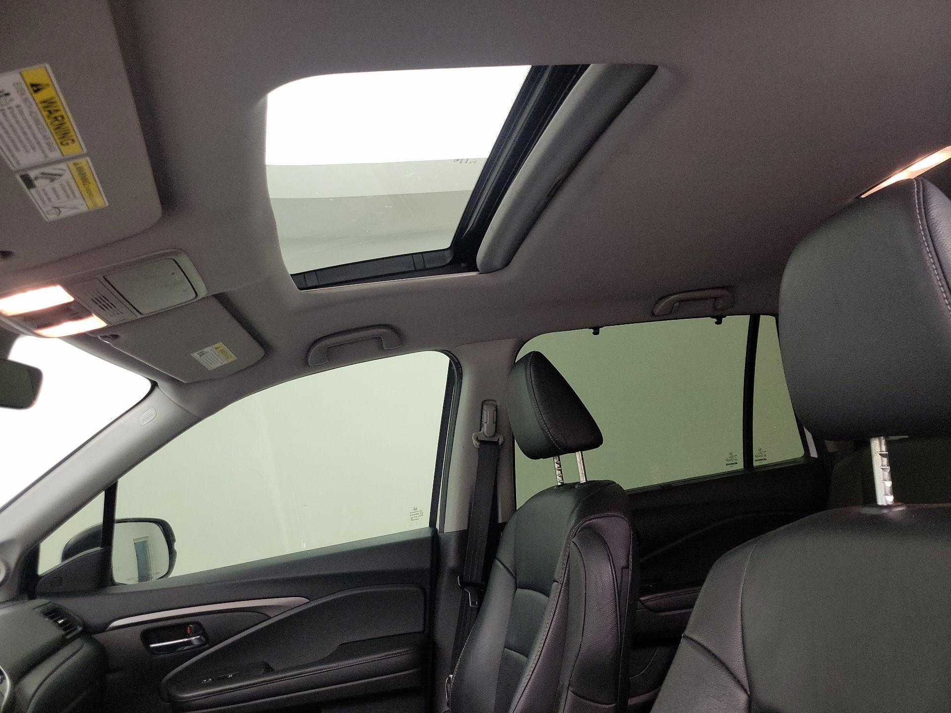 Thumbnail: 2021 Honda Pilot - 19