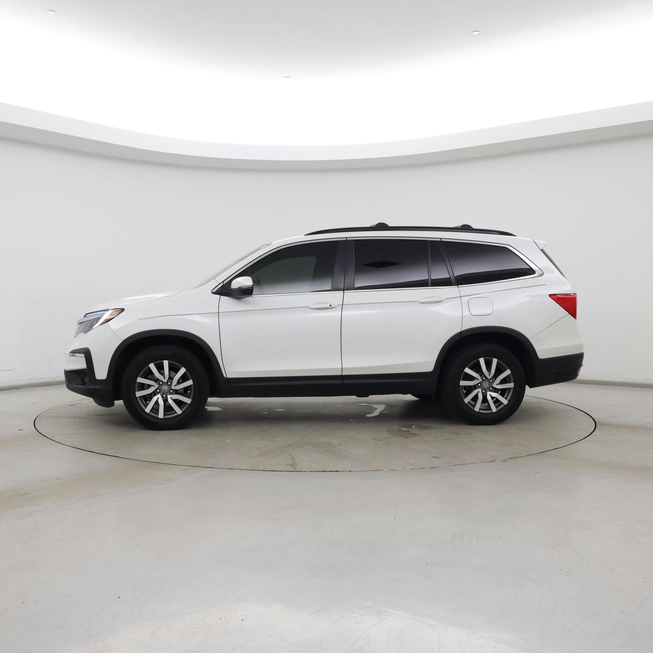 Thumbnail: 2021 Honda Pilot - 3