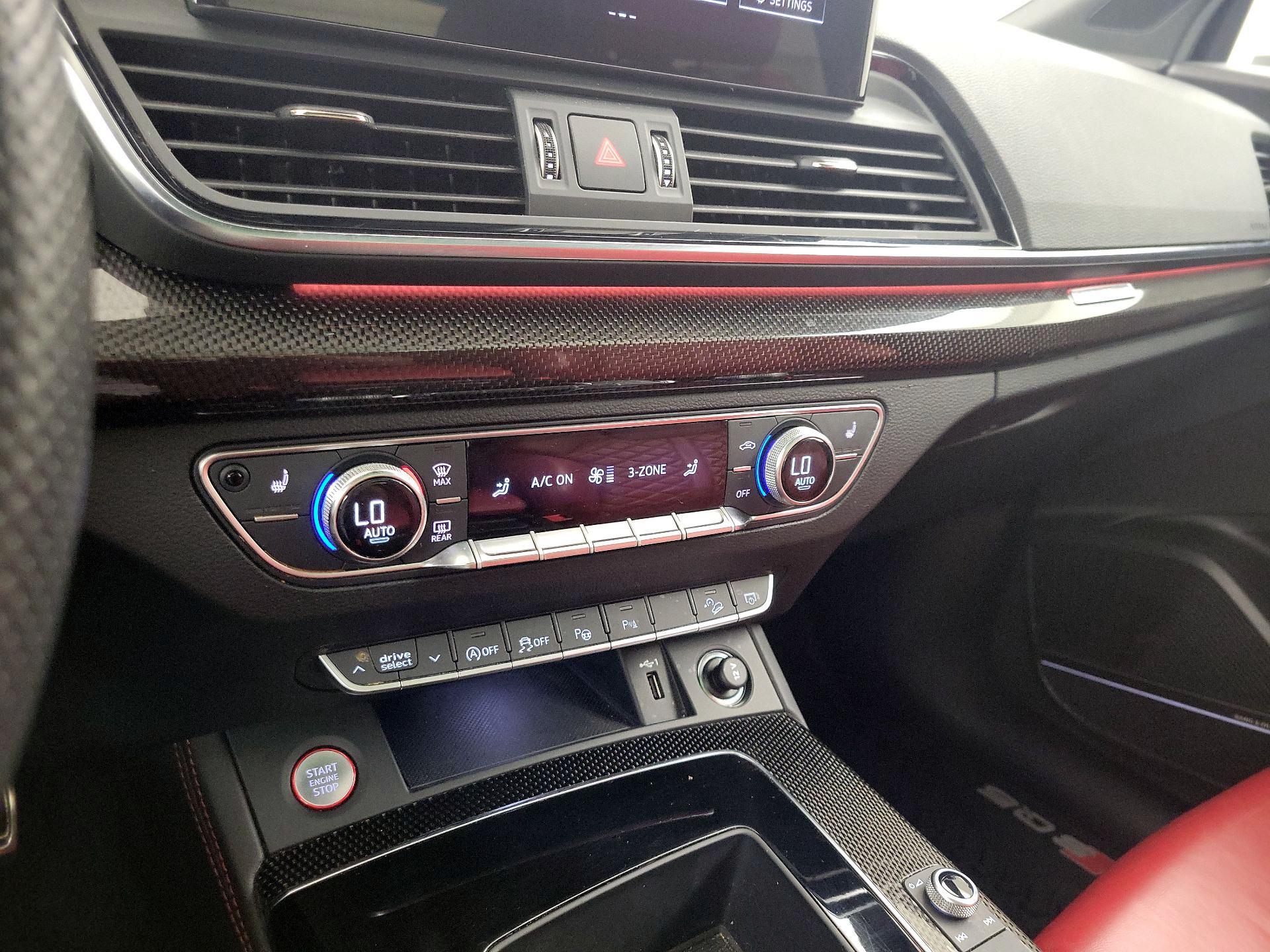Thumbnail: 2021 Audi SQ5 - 17