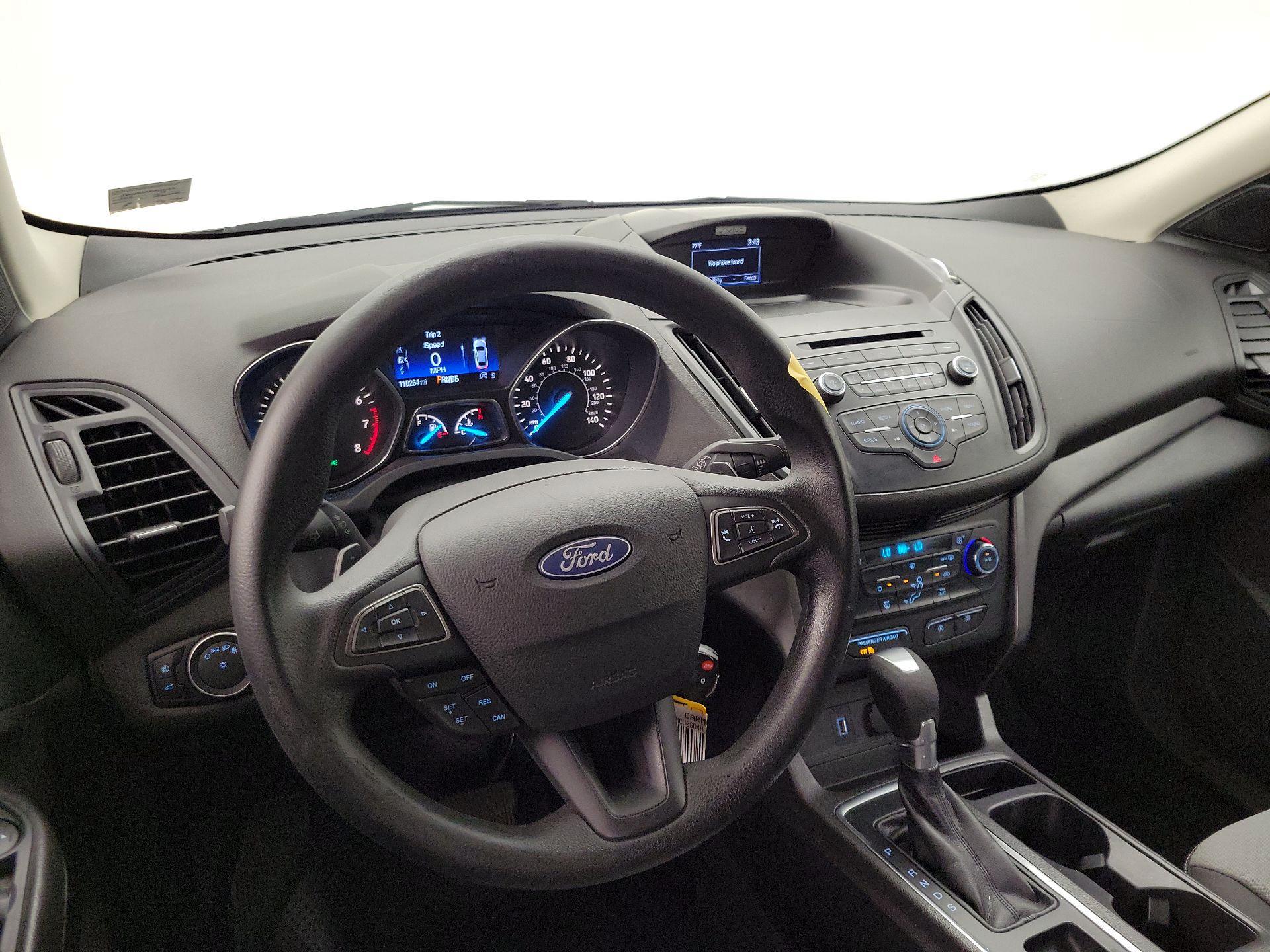 Thumbnail: 2017 Ford Escape - 9