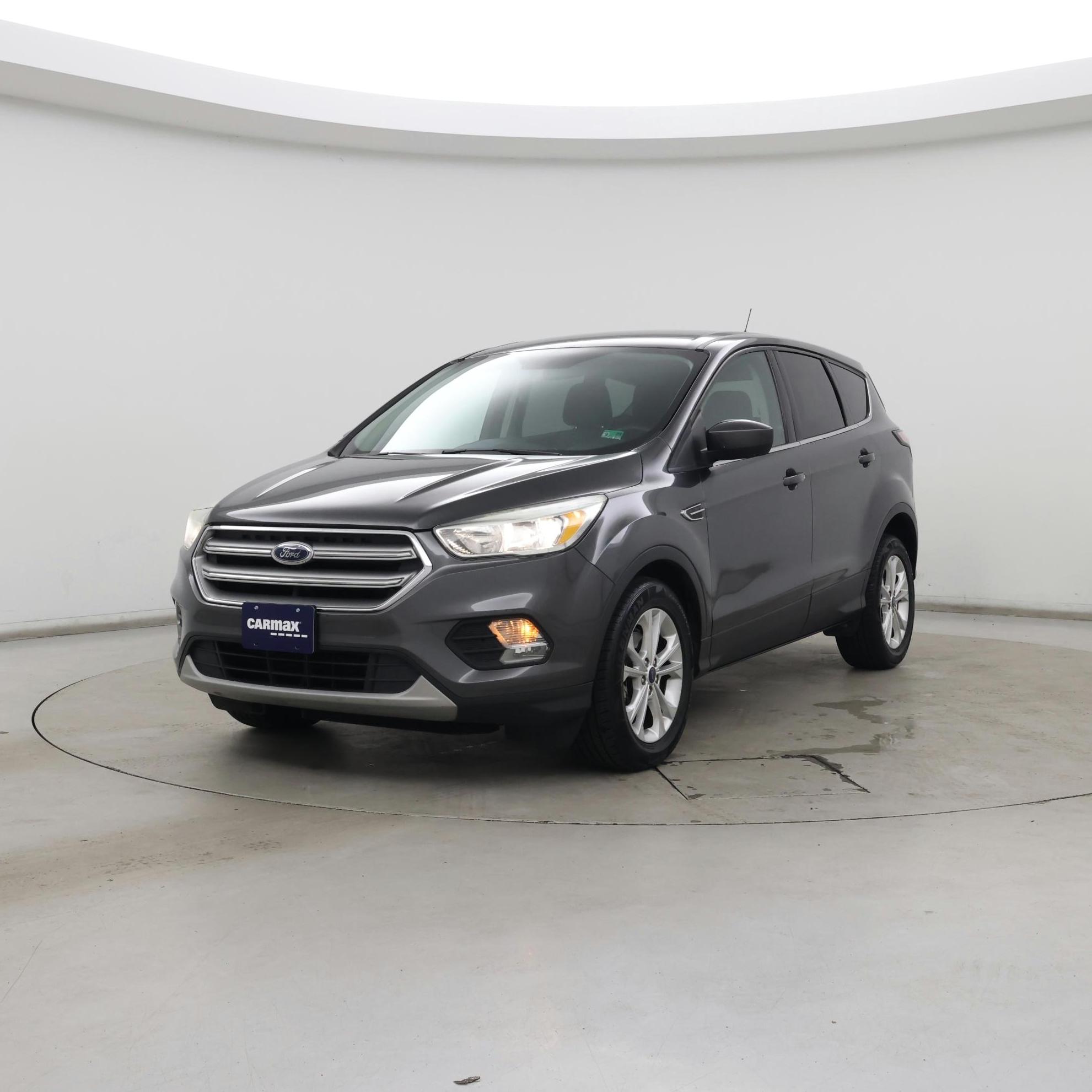 Thumbnail: 2017 Ford Escape - 4
