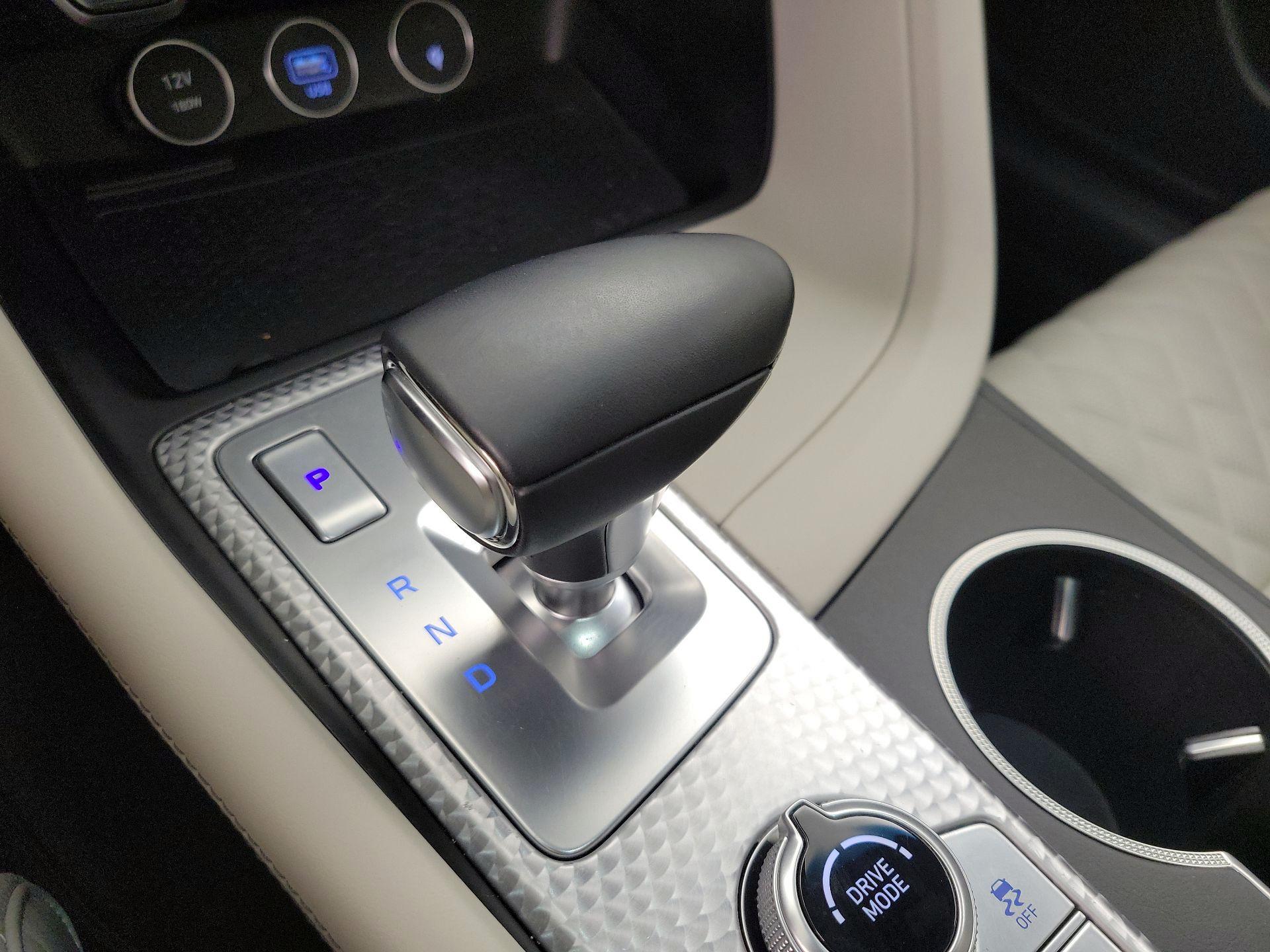 Thumbnail: 2023 Genesis G70 - 18