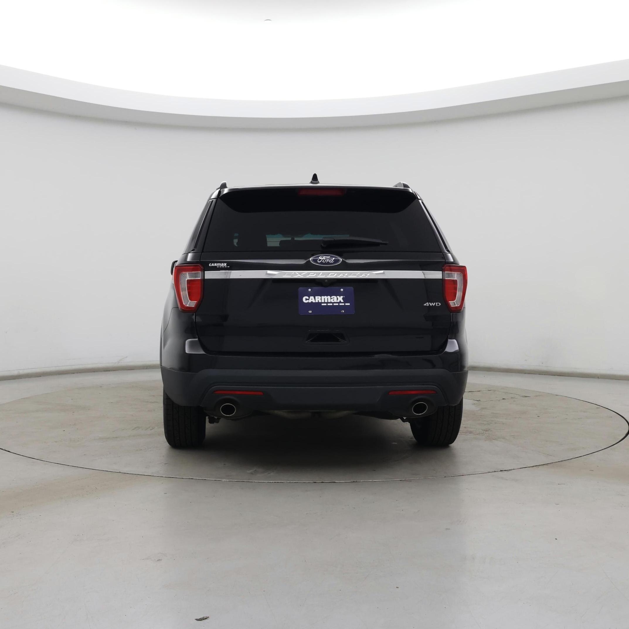Thumbnail: 2016 Ford Explorer - 6
