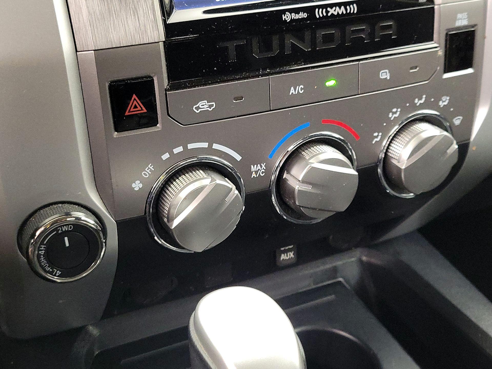 Thumbnail: 2018 Toyota Tundra - 16