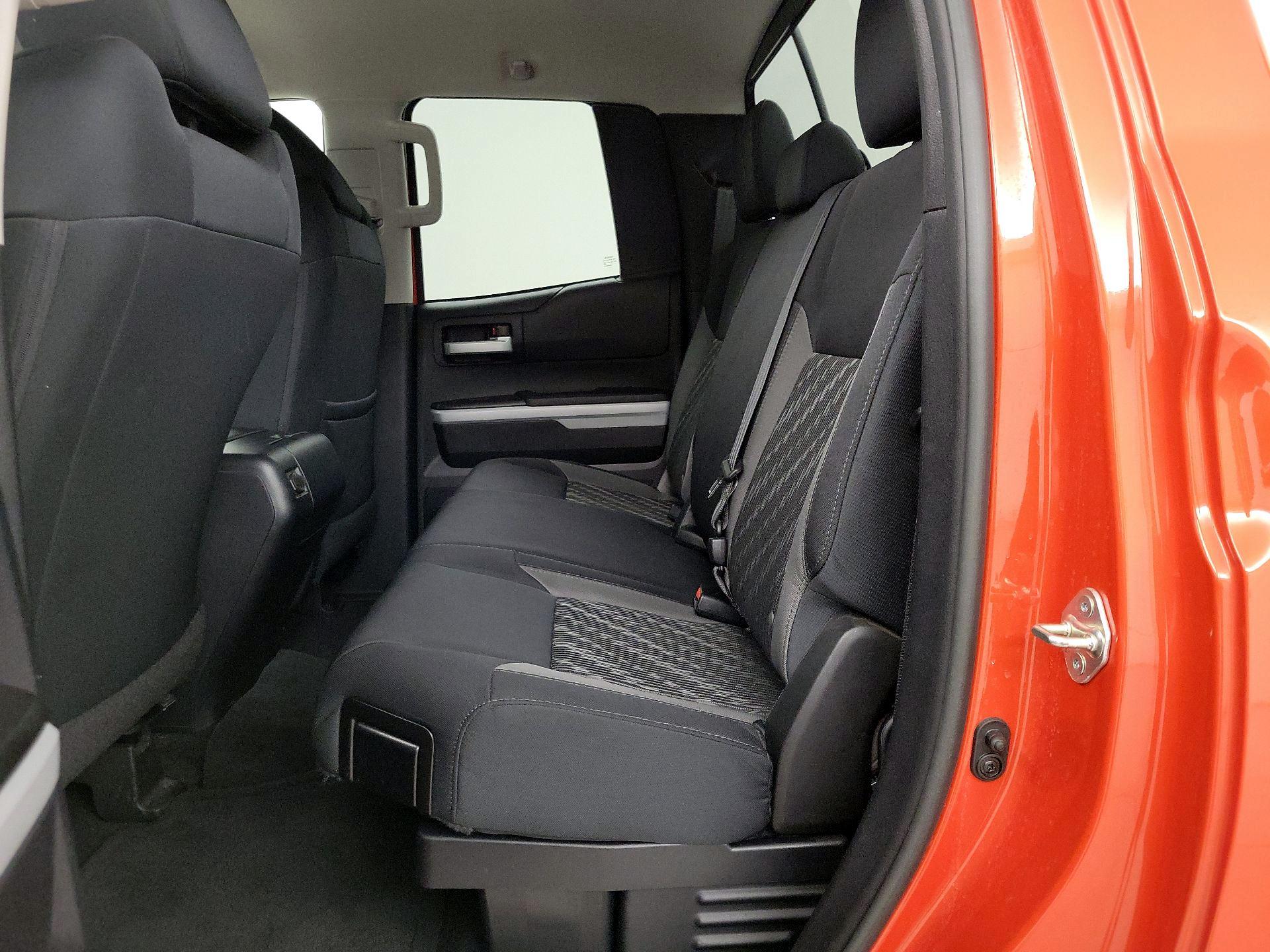 Thumbnail: 2018 Toyota Tundra - 19