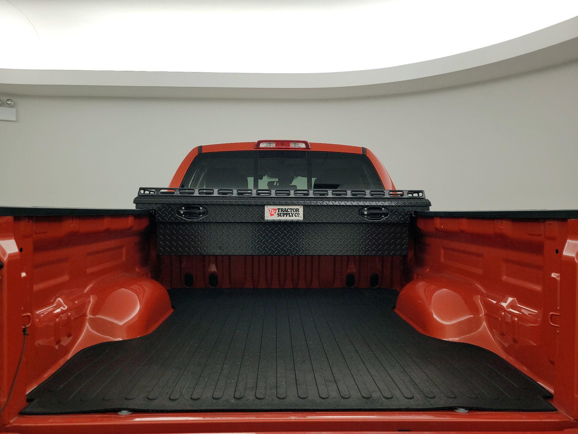 Thumbnail: 2018 Toyota Tundra - 20