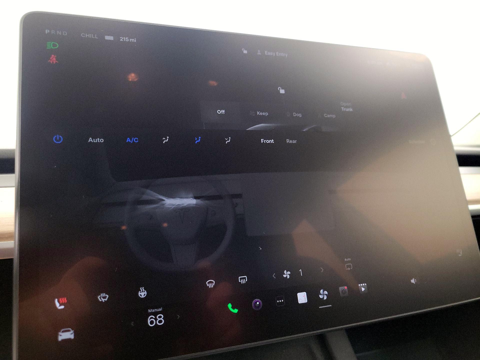 Thumbnail: 2023 Tesla Model 3 - 16