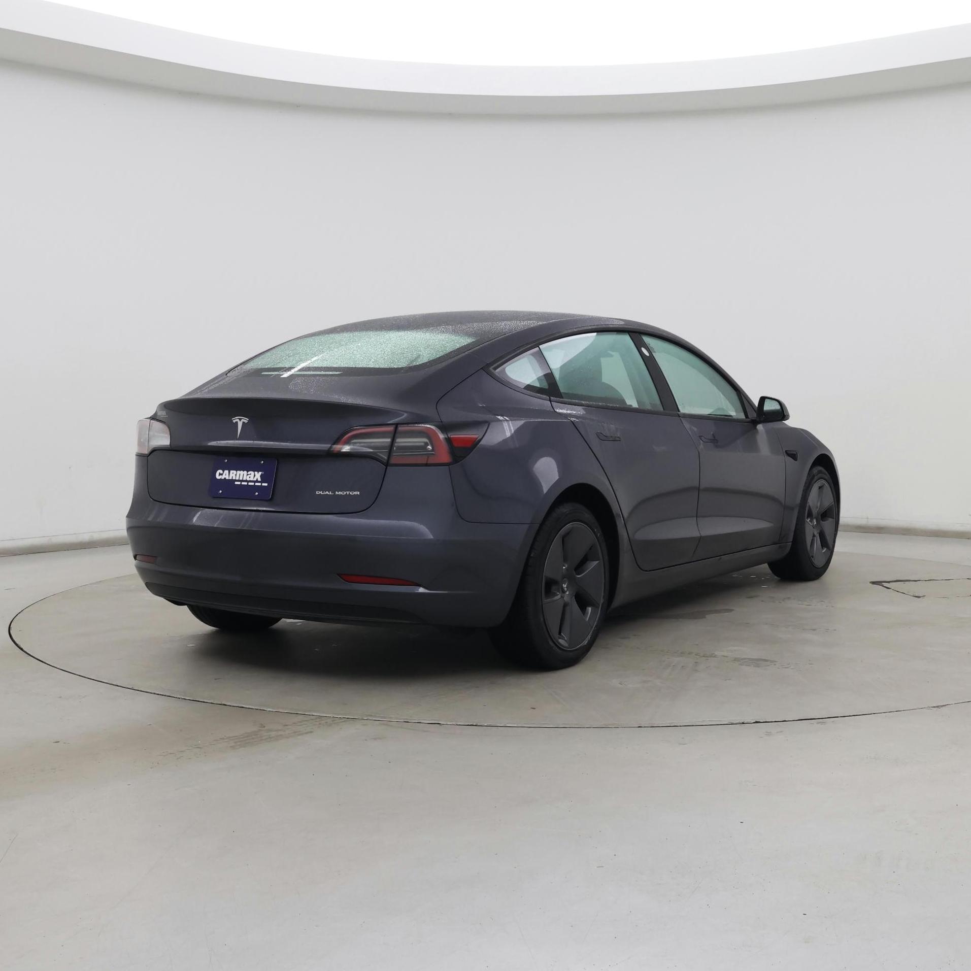 Thumbnail: 2023 Tesla Model 3 - 8