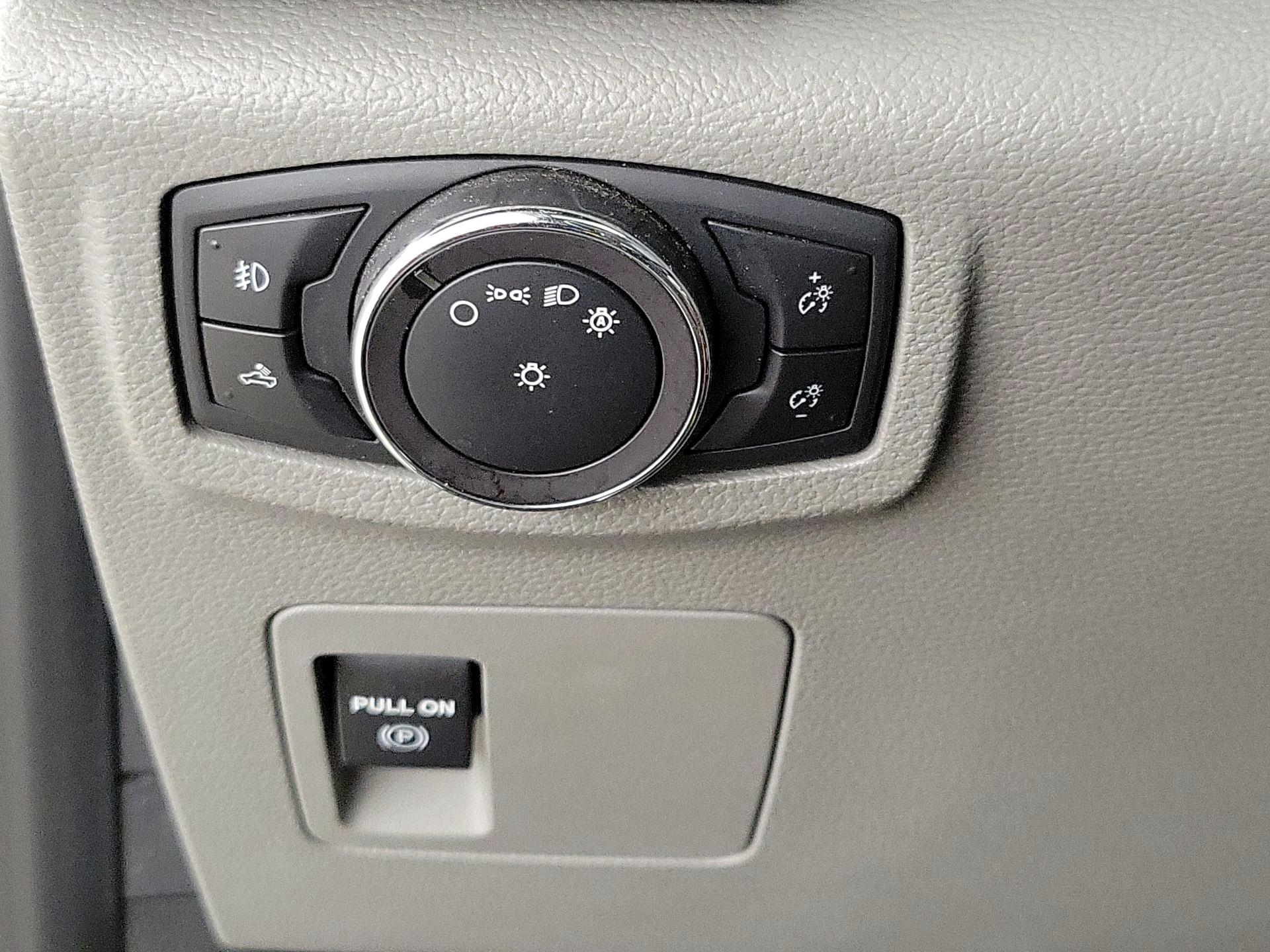 Thumbnail: 2019 Ford F-150 - 13