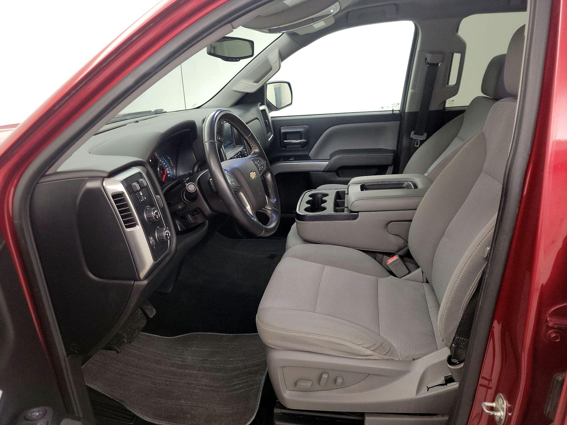 Thumbnail: 2018 Chevrolet Silverado 1500 - 11