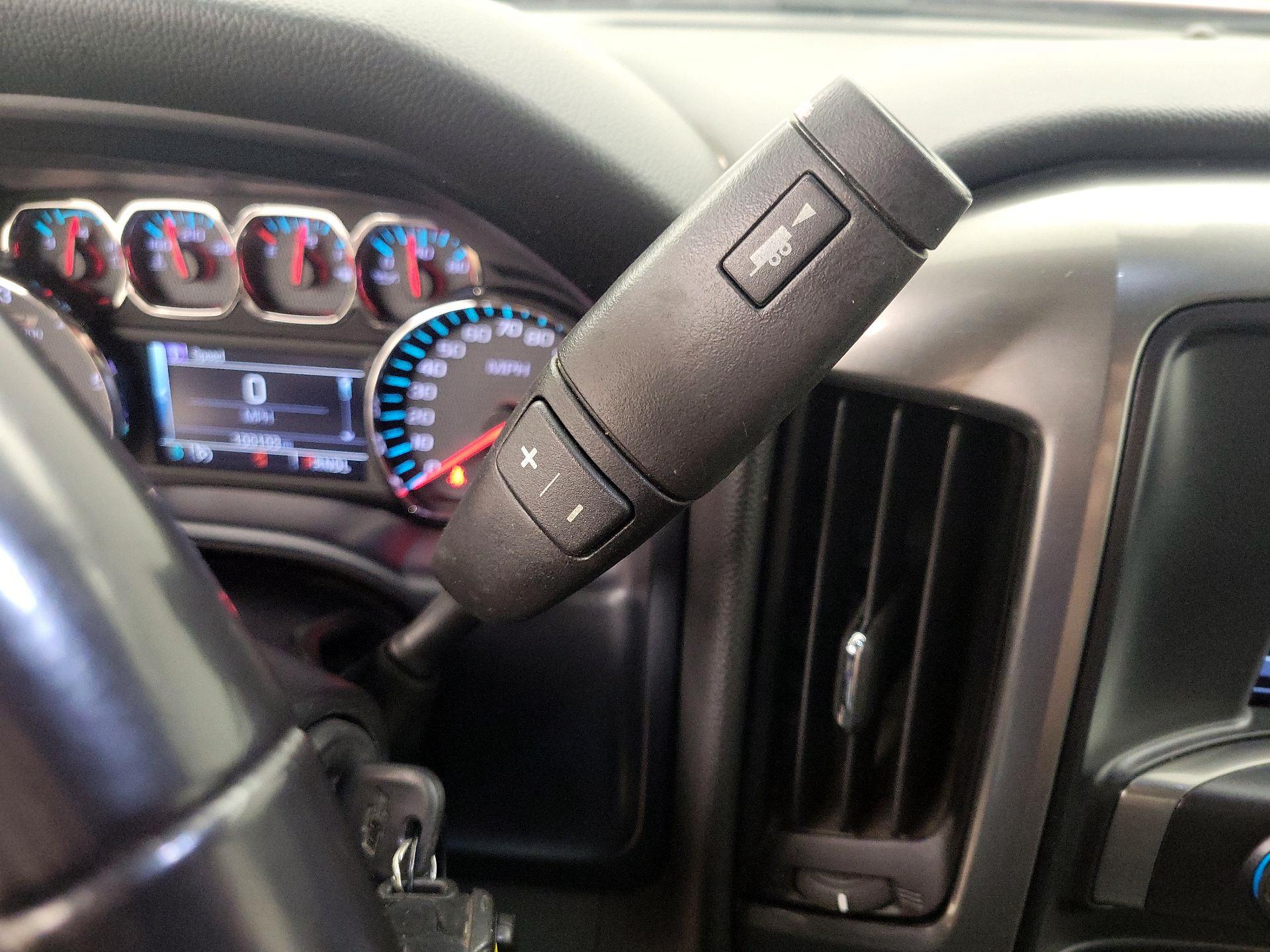 Thumbnail: 2018 Chevrolet Silverado 1500 - 17
