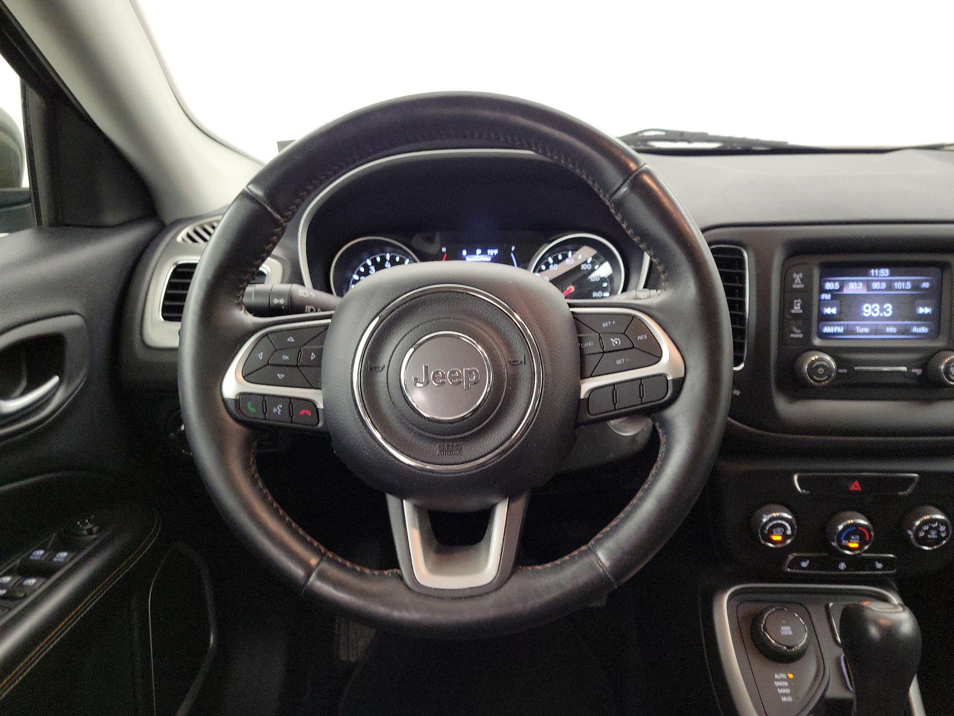 Thumbnail: 2017 Jeep Compass - 10