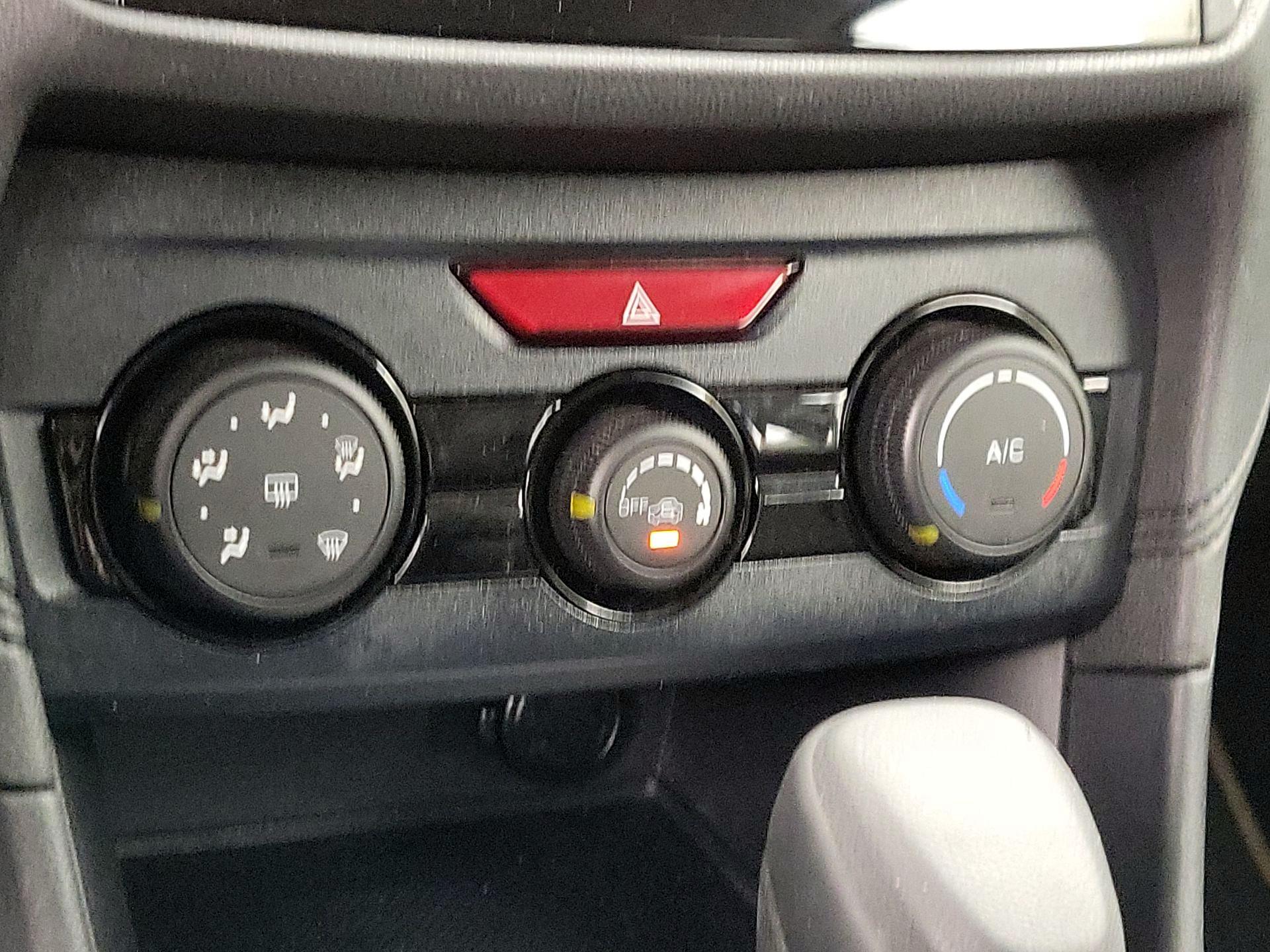 Thumbnail: 2019 Subaru Crosstrek - 16