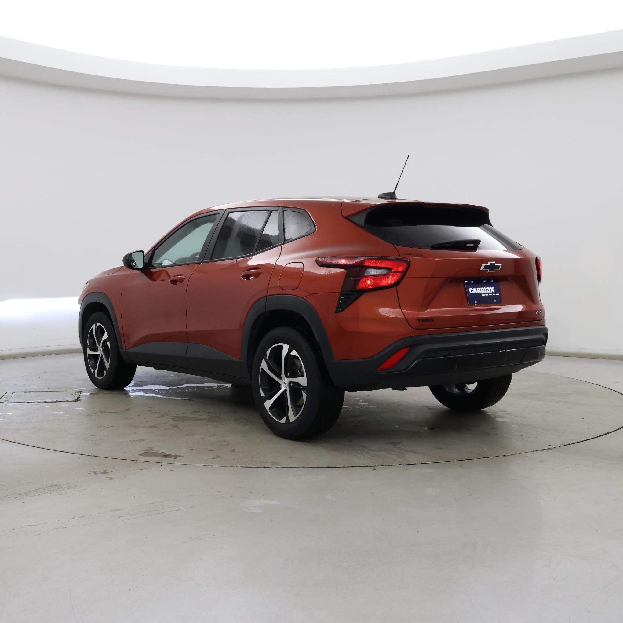 Thumbnail: 2024 Chevrolet Trax - 2