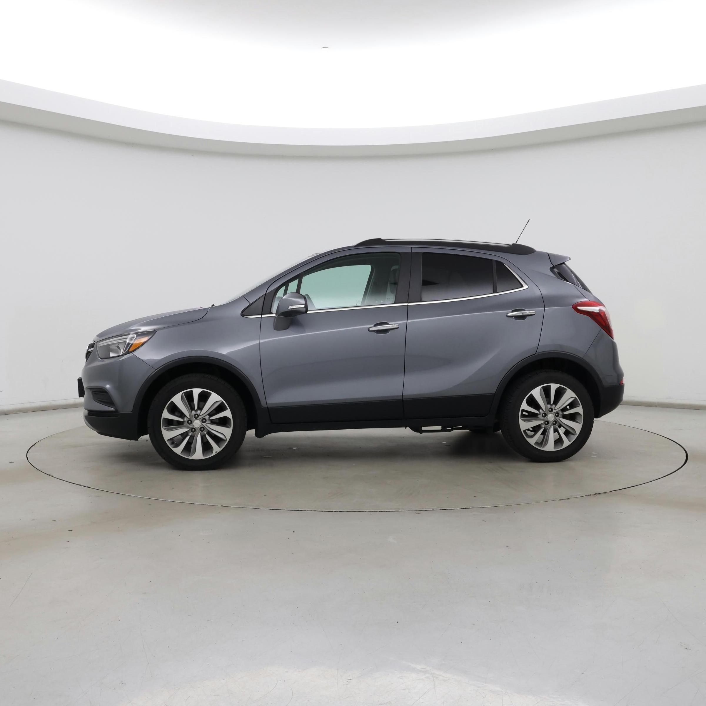 Thumbnail: 2019 Buick Encore - 3