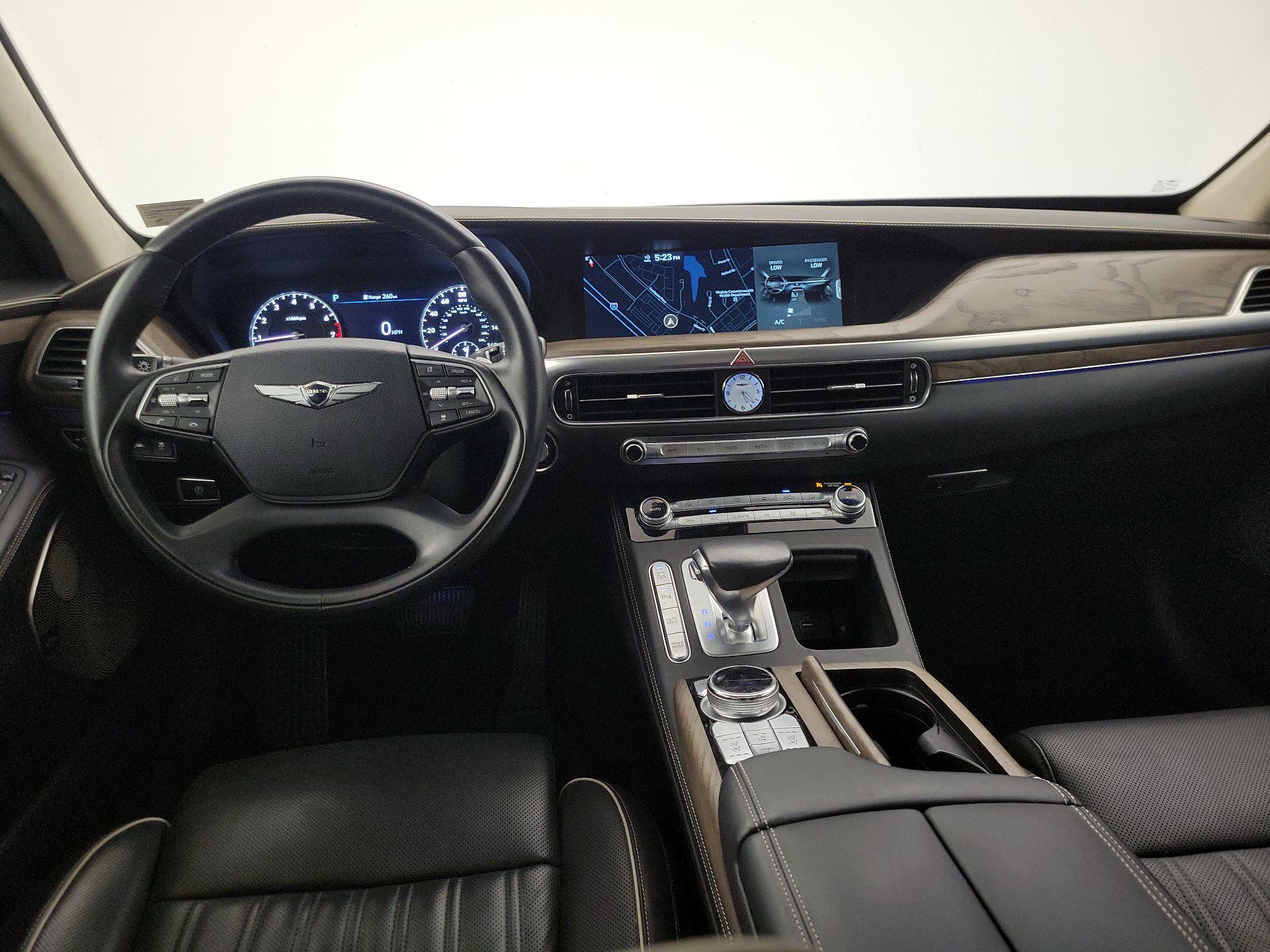 Thumbnail: 2022 Genesis G90 - 9