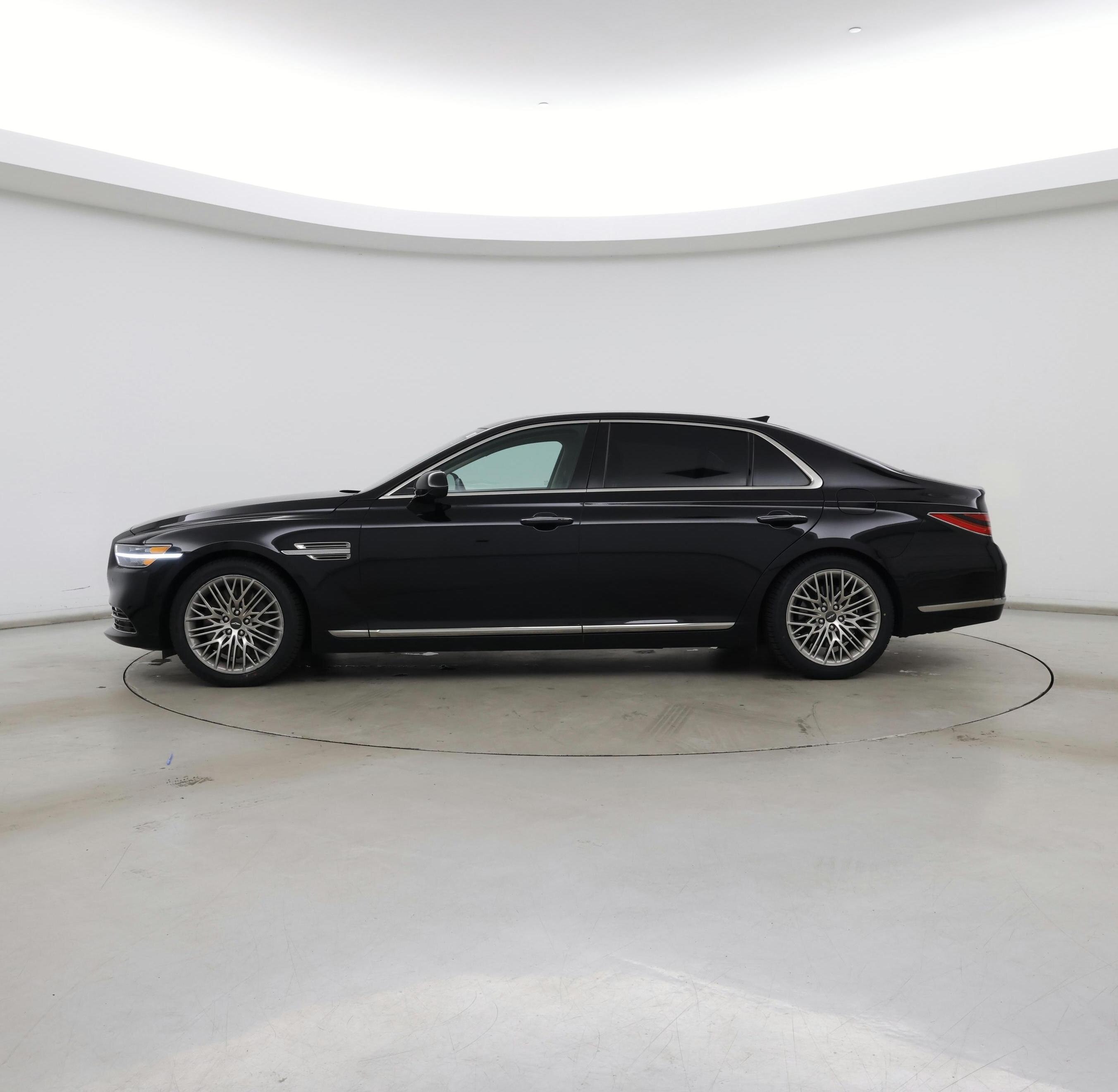 Thumbnail: 2022 Genesis G90 - 3