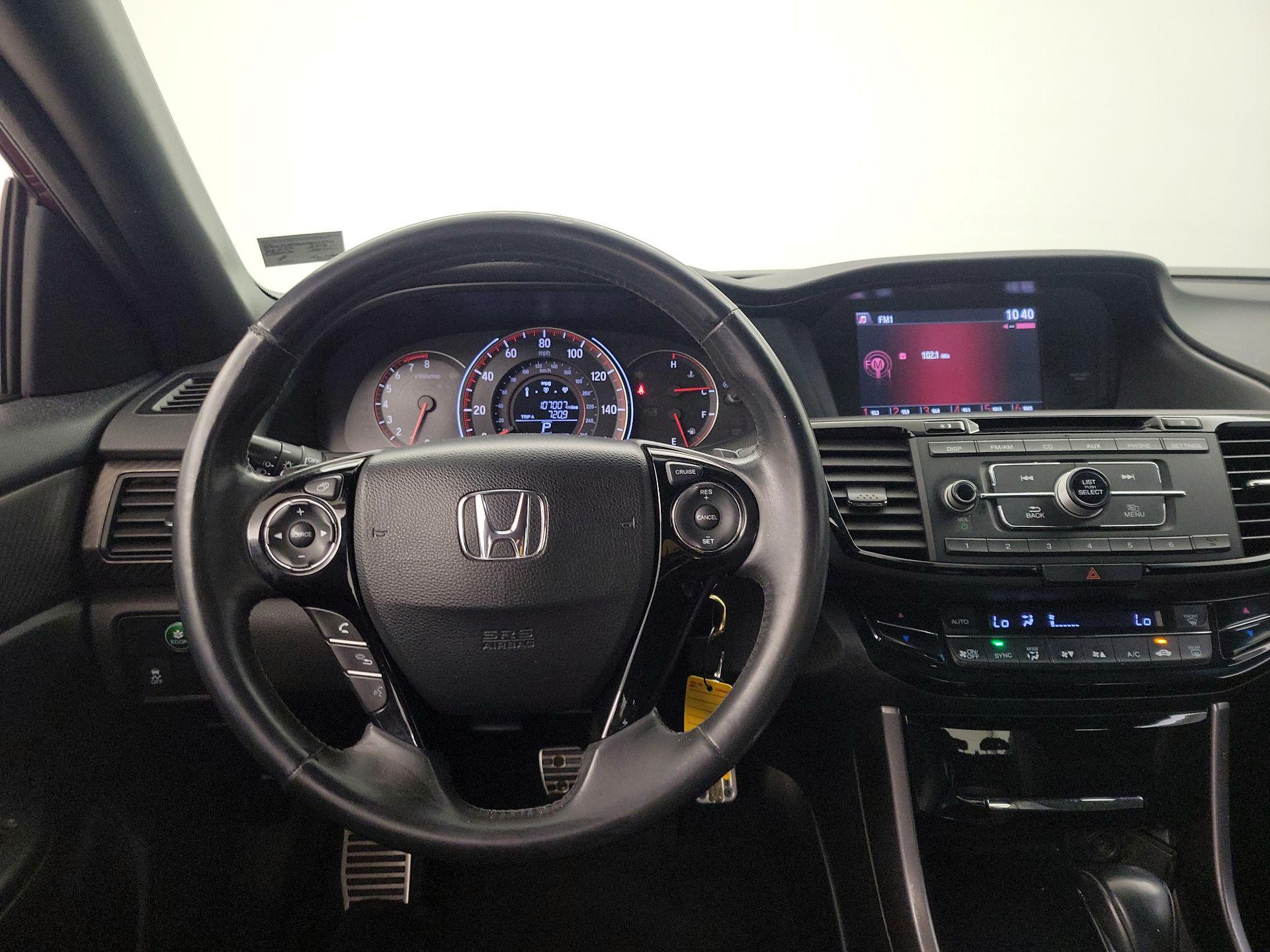 Thumbnail: 2016 Honda Accord - 10