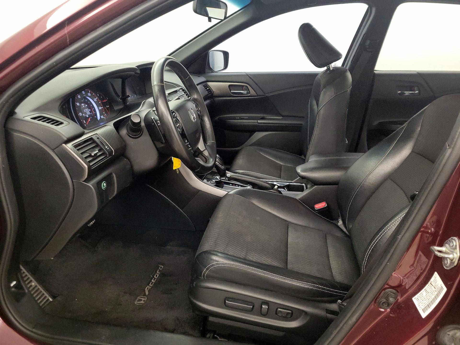 Thumbnail: 2016 Honda Accord - 11