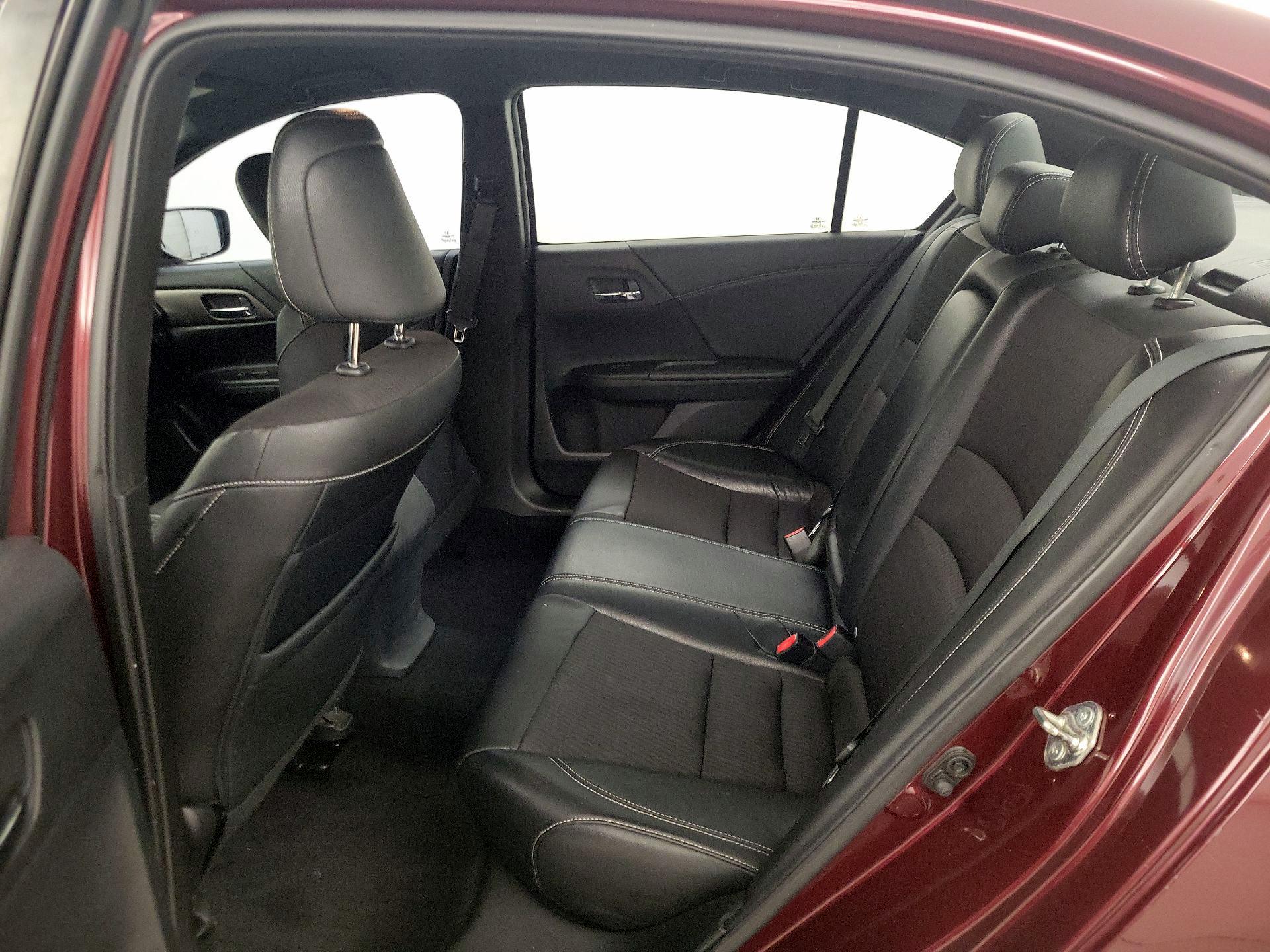 Thumbnail: 2016 Honda Accord - 19