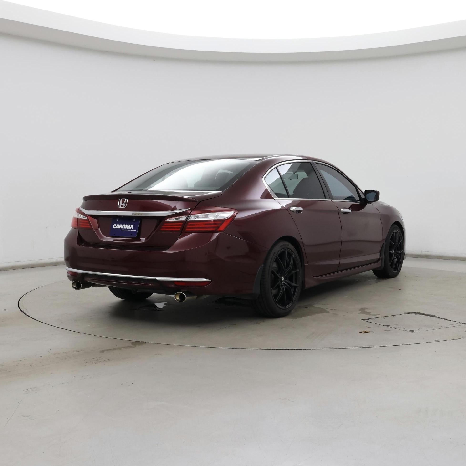 Thumbnail: 2016 Honda Accord - 8