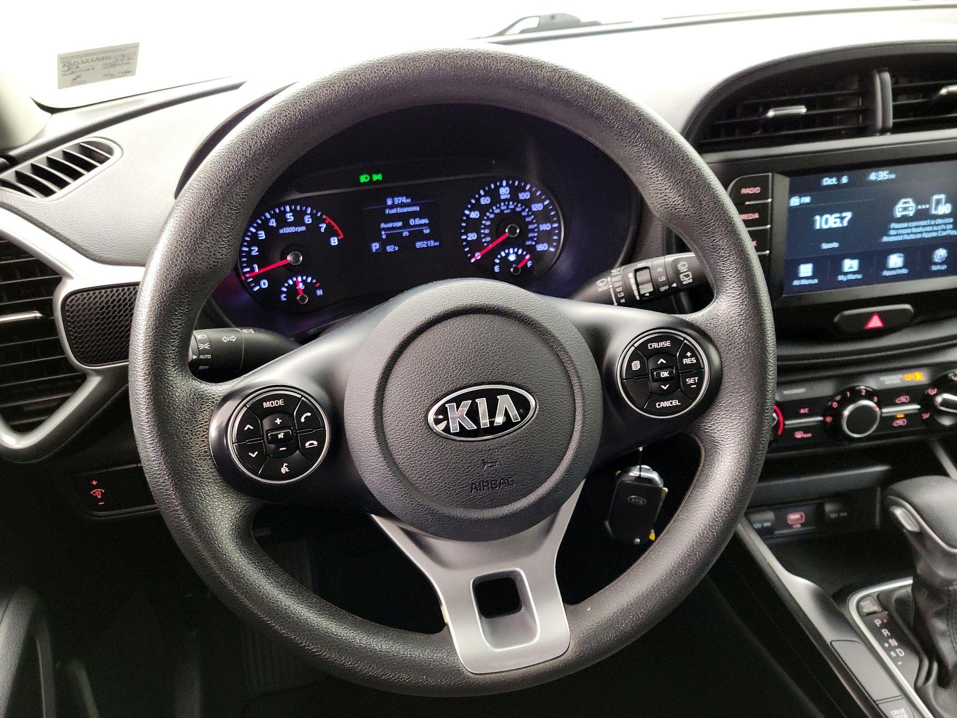 Thumbnail: 2020 Kia Soul - 10