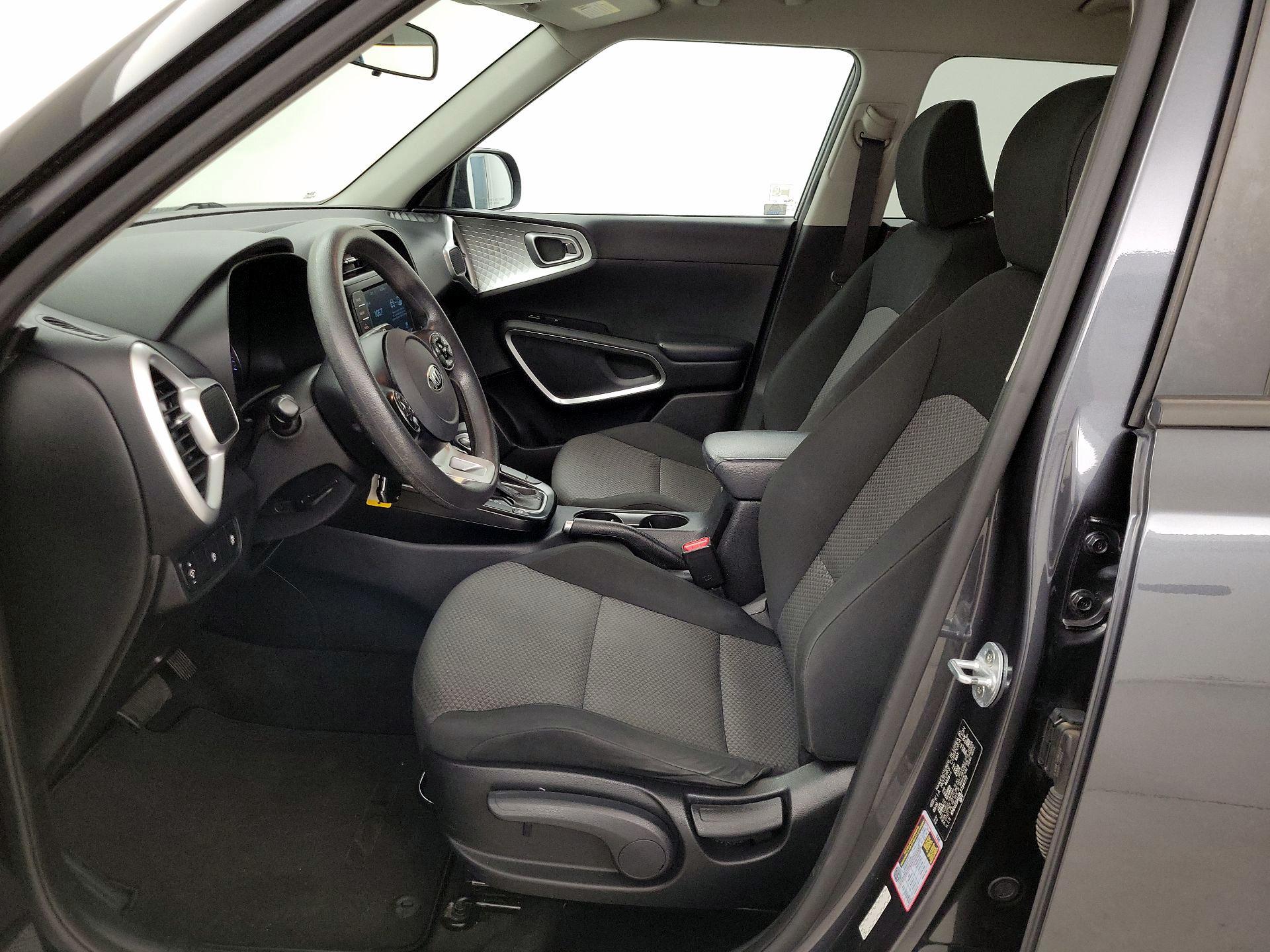 Thumbnail: 2020 Kia Soul - 11