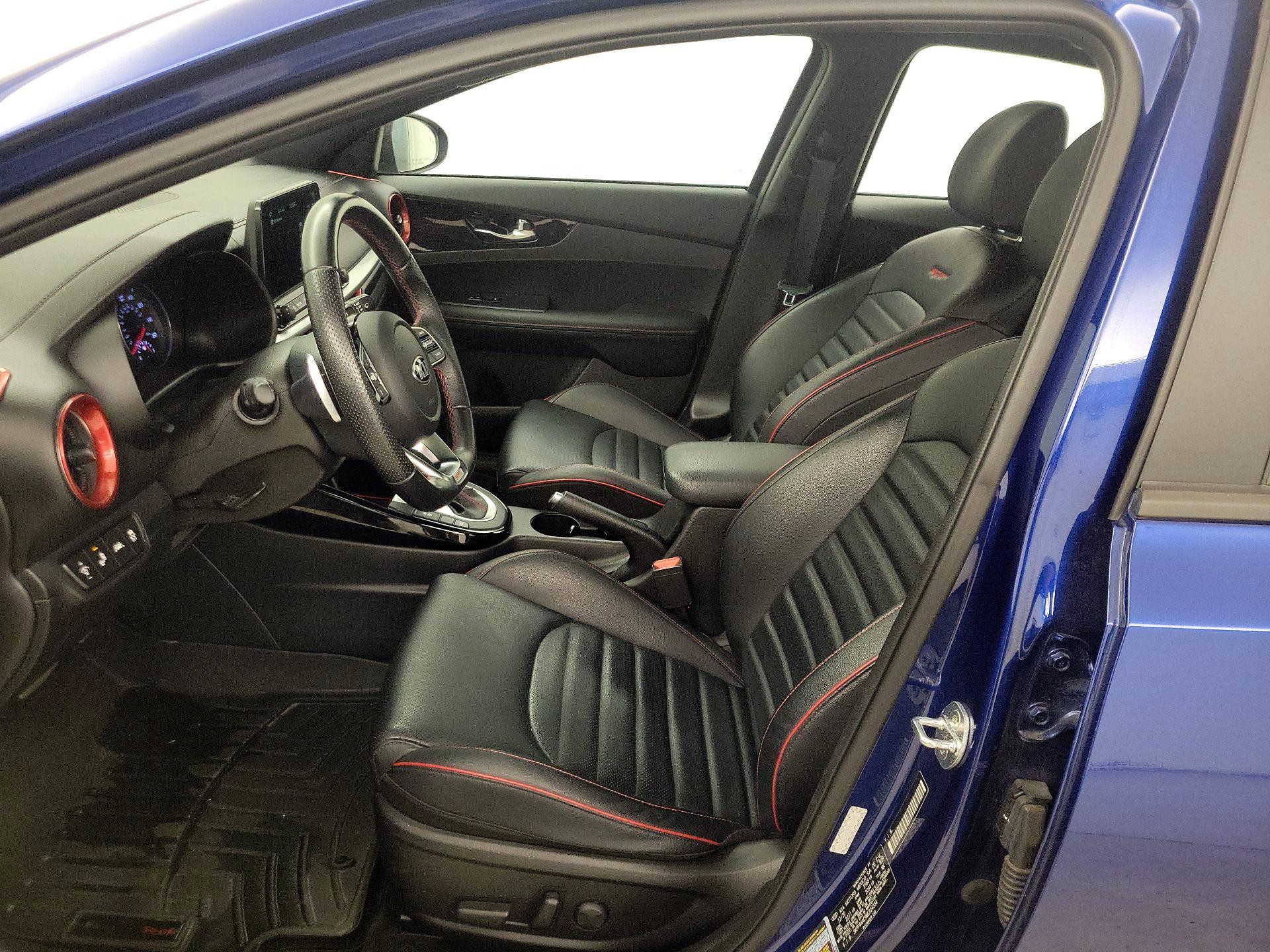 Thumbnail: 2021 Kia Forte - 11