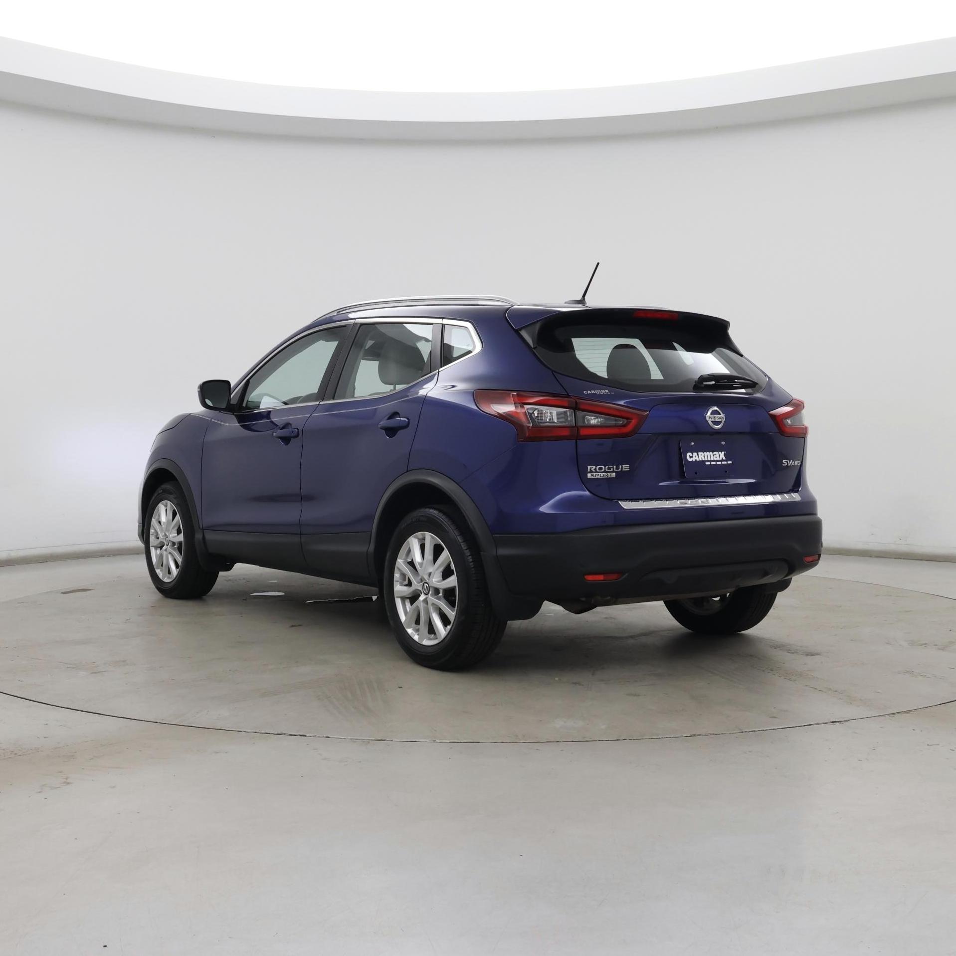 Thumbnail: 2021 Nissan Rogue Sport - 2