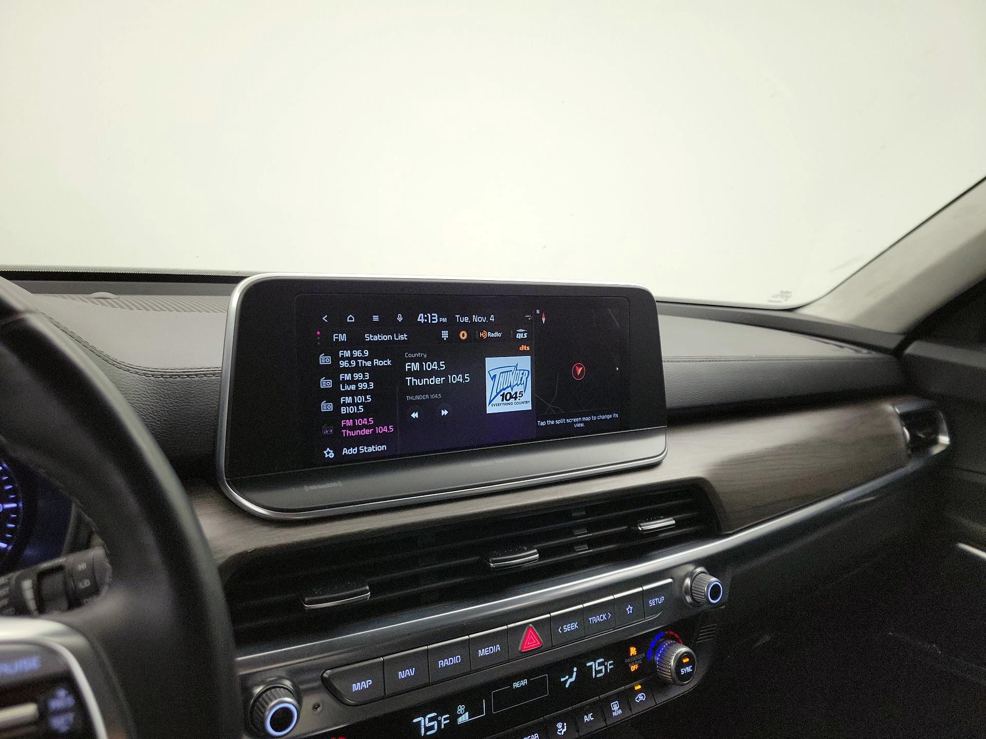 Thumbnail: 2022 Kia Telluride - 16