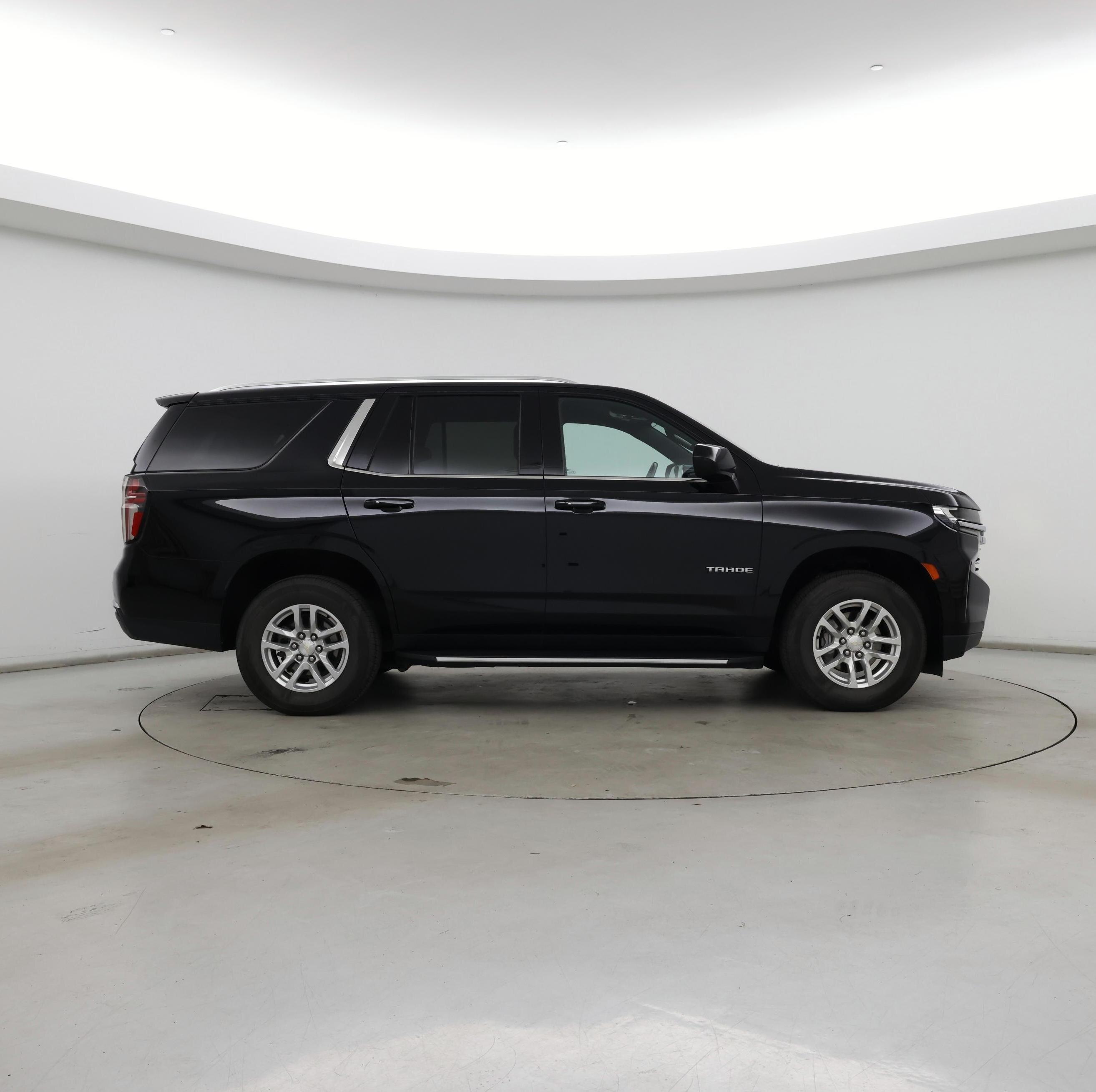 Thumbnail: 2021 Chevrolet Tahoe - 7