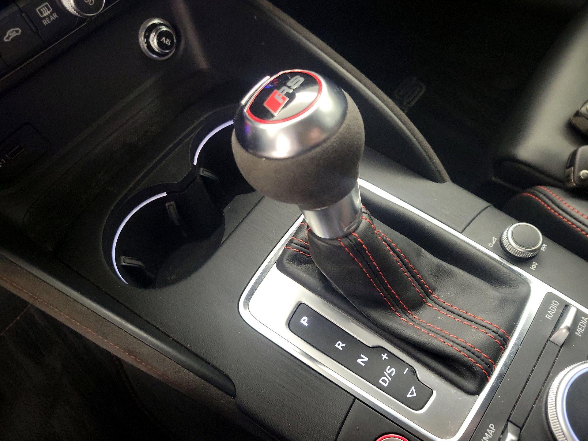 Thumbnail: 2020 Audi RS 3 - 18