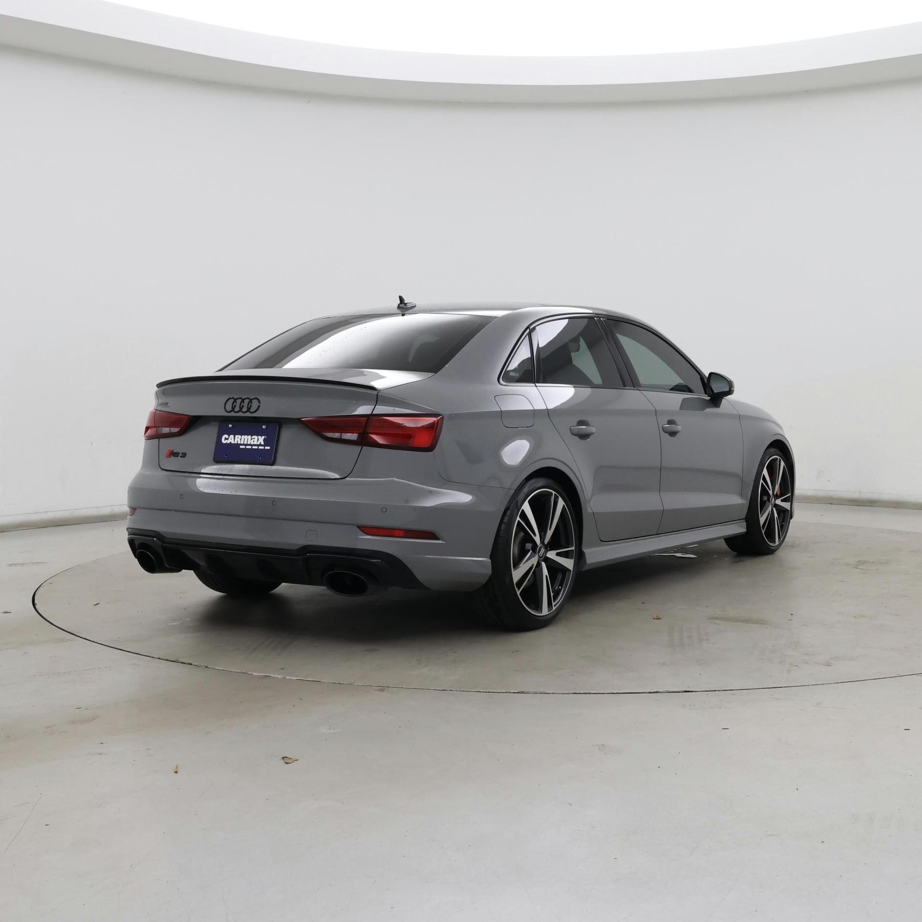 Thumbnail: 2020 Audi RS 3 - 8