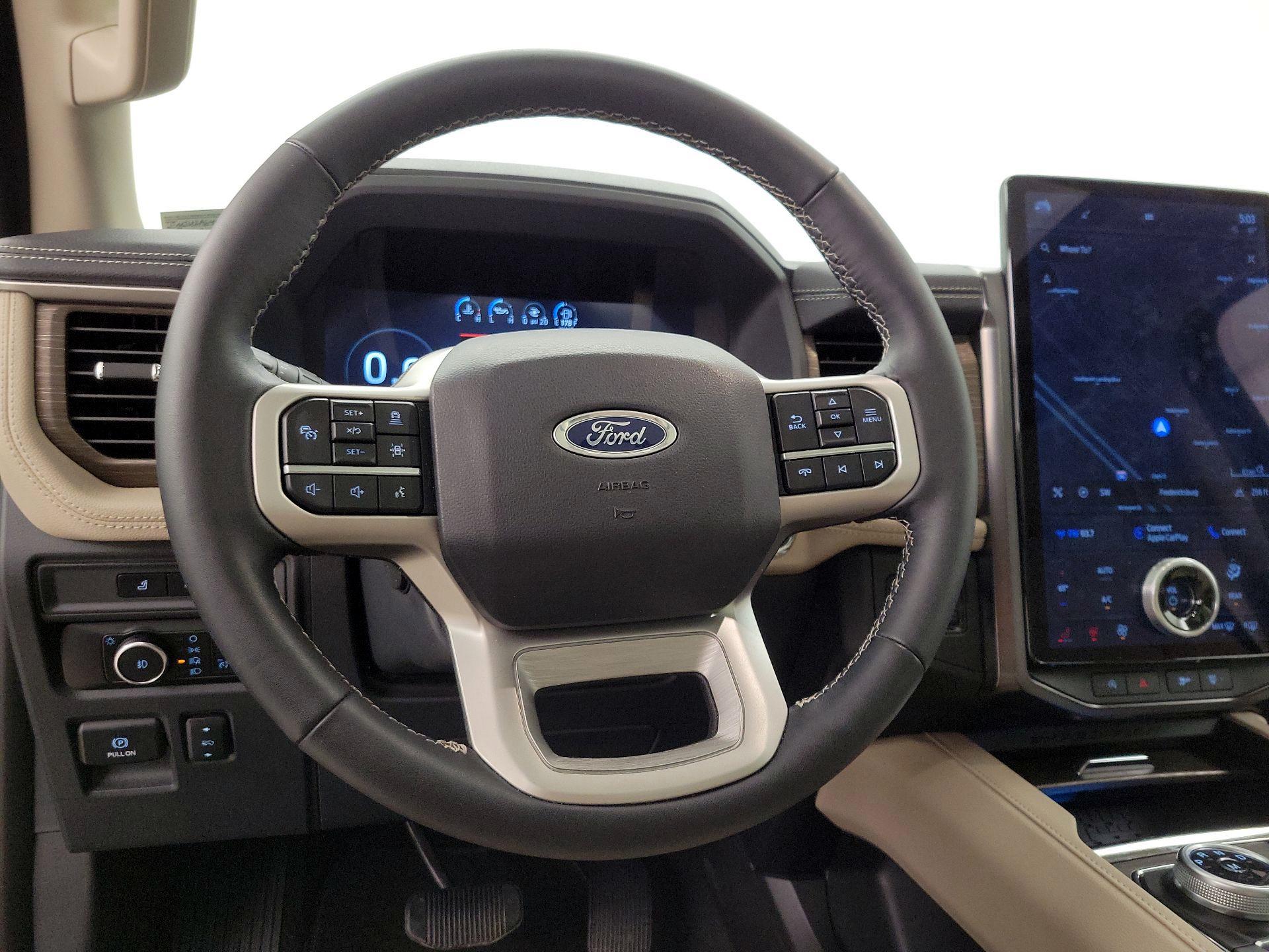 Thumbnail: 2023 Ford Expedition - 10