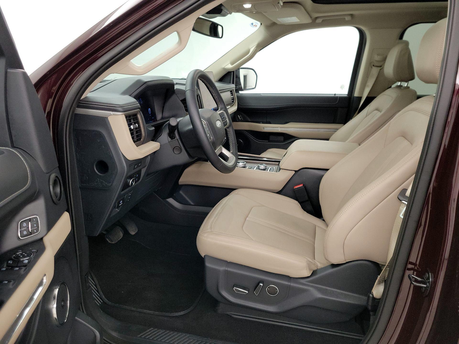 Thumbnail: 2023 Ford Expedition - 11