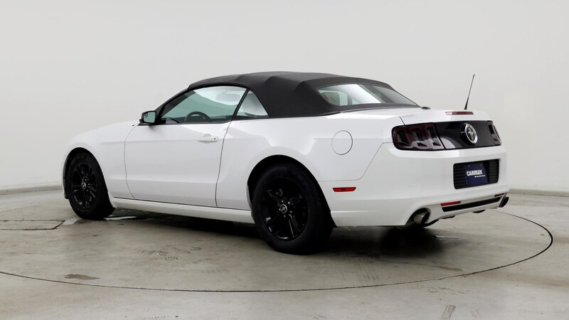 2014 Ford Mustang Premium 2