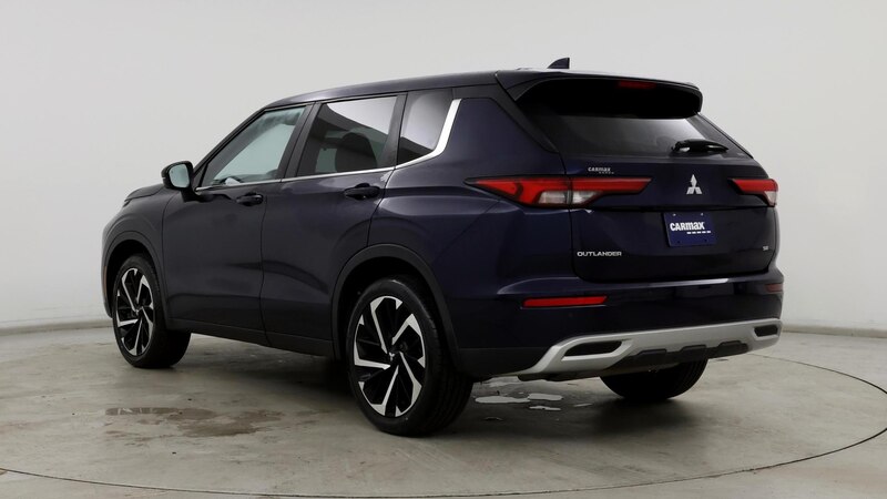 2022 Mitsubishi Outlander SE 2