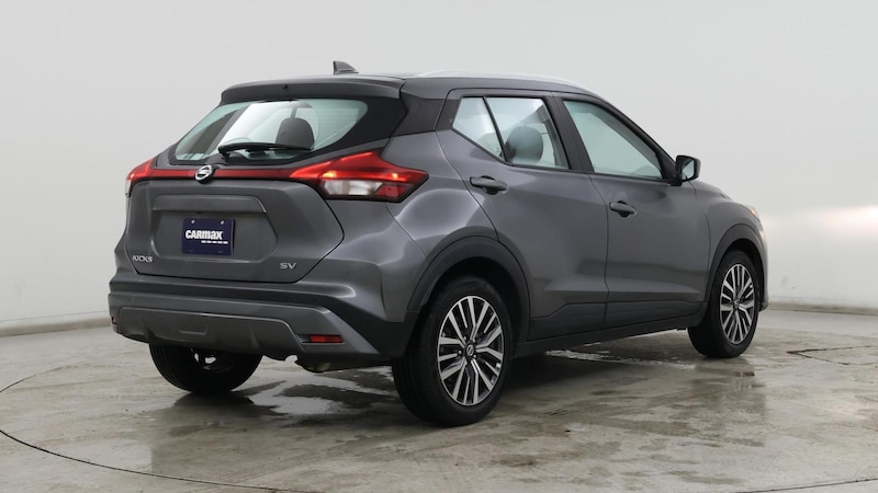 2021 Nissan Kicks SV 8