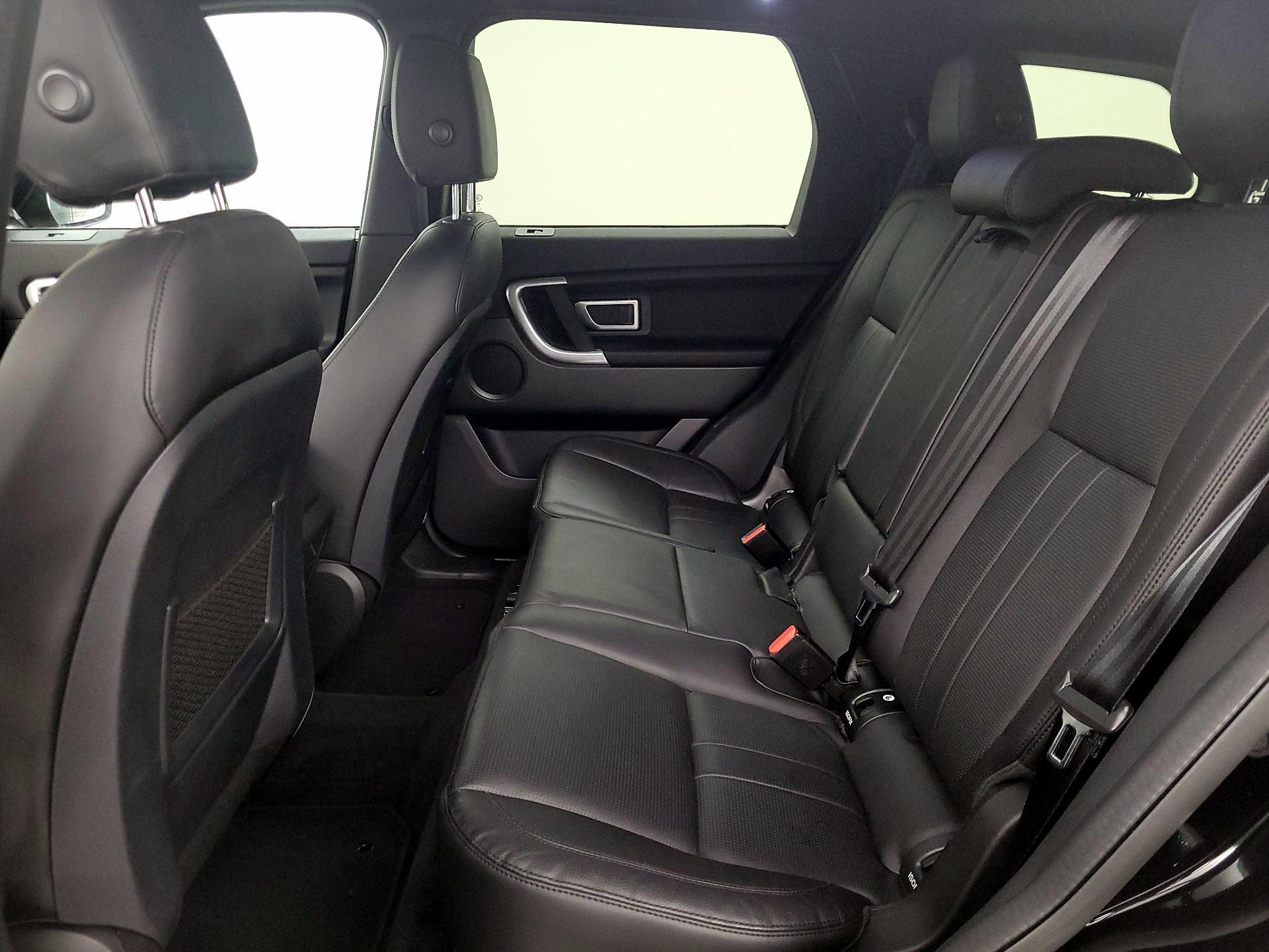 Thumbnail: 2019 Land Rover Discovery Sport - 20