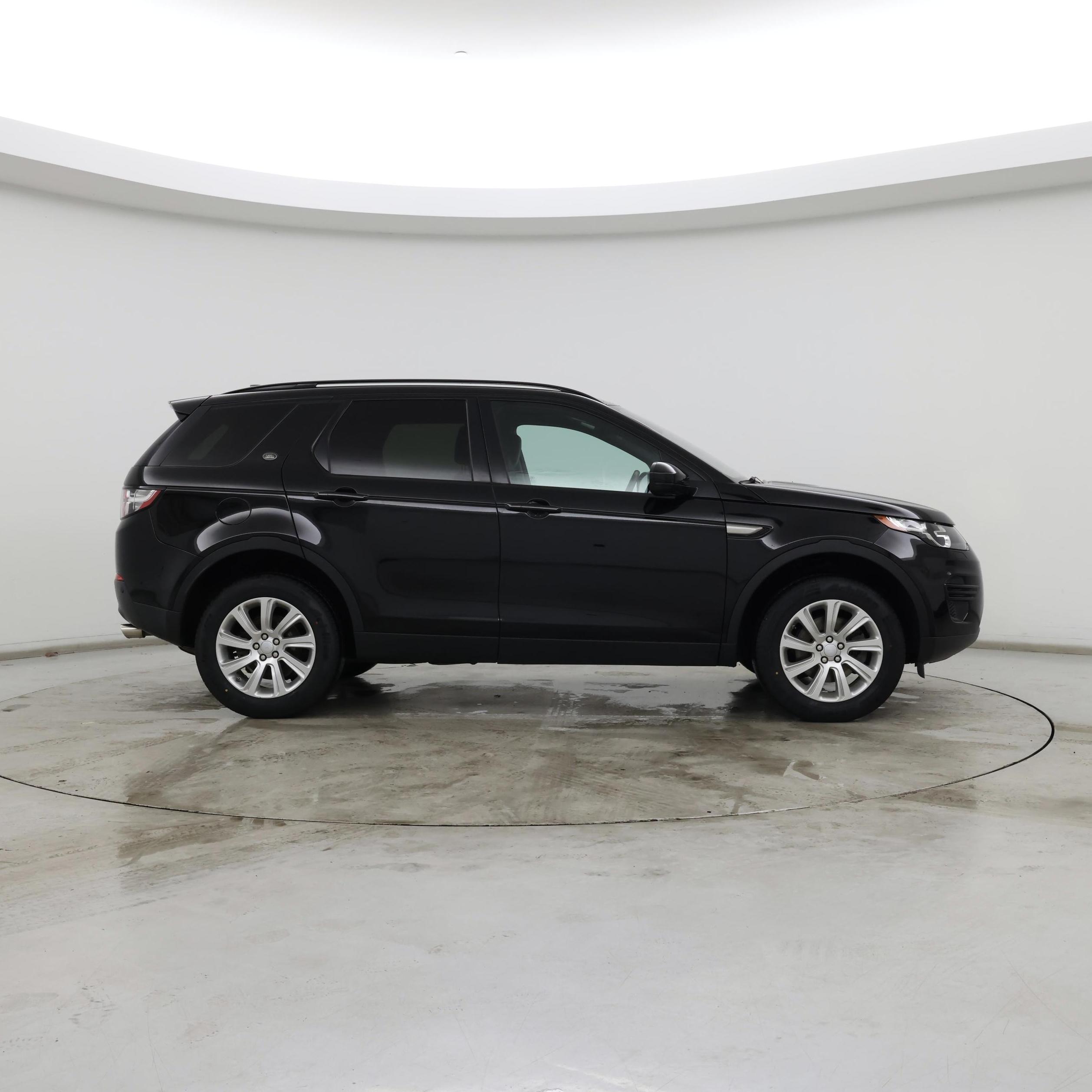 Thumbnail: 2019 Land Rover Discovery Sport - 7