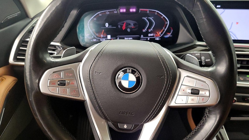 2019 BMW X7 xDrive50i 10