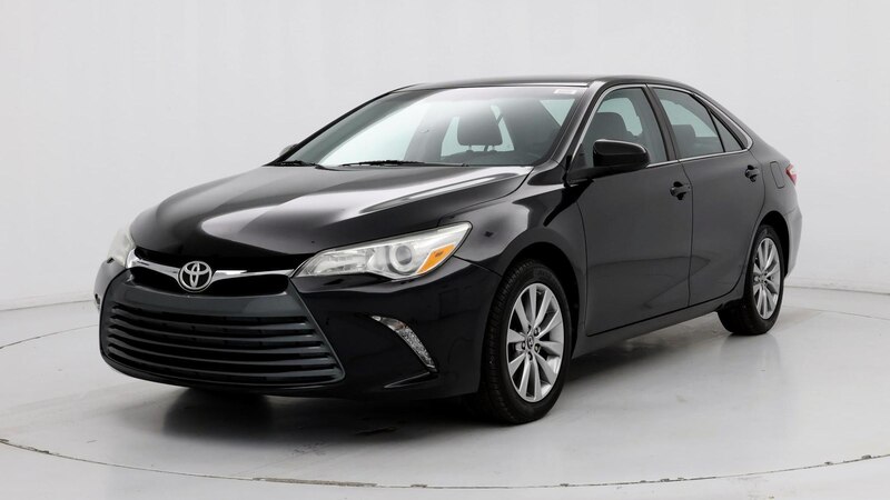 2016 Toyota Camry XLE 4