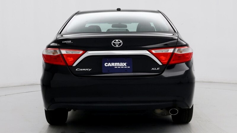 2016 Toyota Camry XLE 6