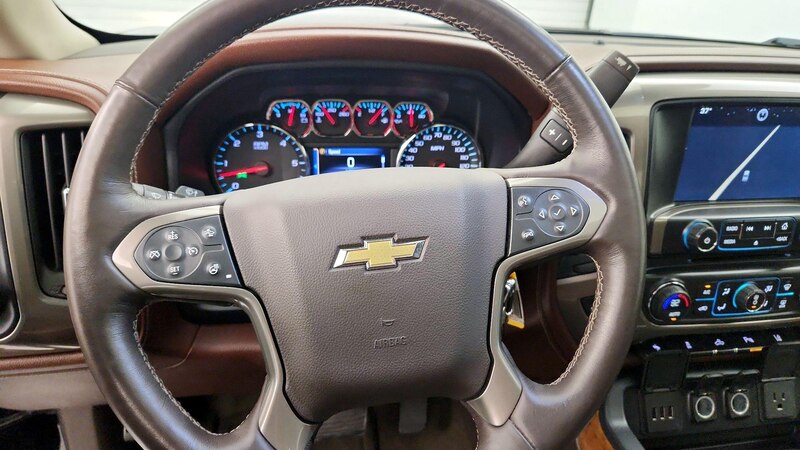 2014 Chevrolet Silverado 1500 High Country 10