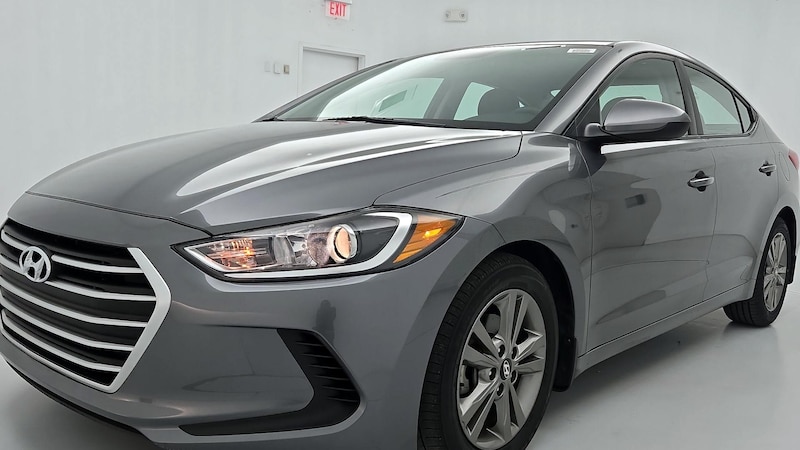 2018 Hyundai Elantra SEL Hero Image