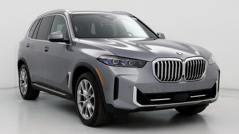 2024 BMW X5 xDrive40i Hero Image