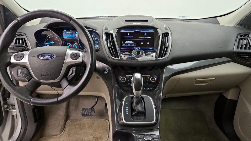 2014 Ford Escape Titanium 9