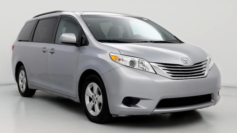 2015 Toyota Sienna LE Hero Image