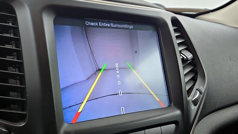 2015 Jeep Cherokee Limited Edition 15