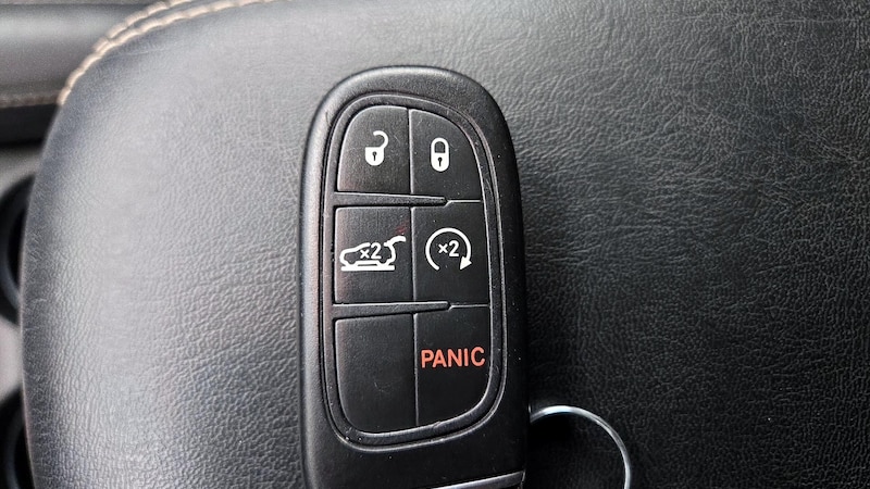 2015 Jeep Cherokee Limited Edition 24